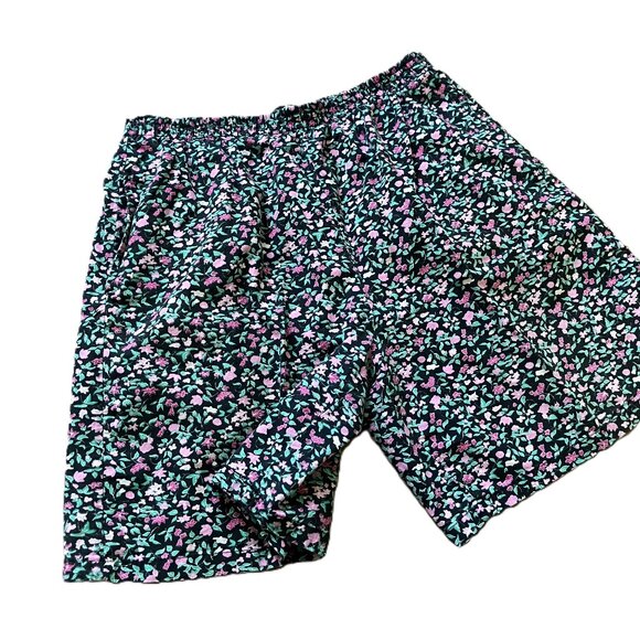 Essential Needs Pull-On Shorts with Pockets Black Floral Print Vintage 90s - Picture 2 of 6